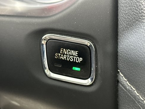 Used 2021 GMC Acadia Denali w/ Denali Ultimate Package image 37