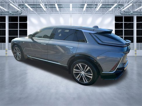 Used 2023 Cadillac Lyriq 2WD image 5