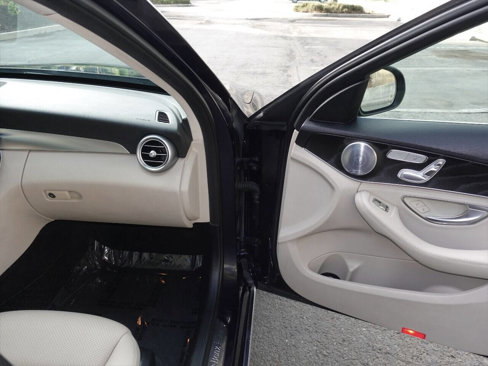 Used 2015 Mercedes-Benz C 300 Sedan image 35