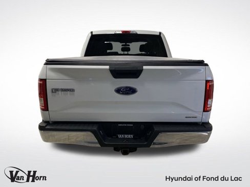 Used 2016 Ford F150 XLT image 11
