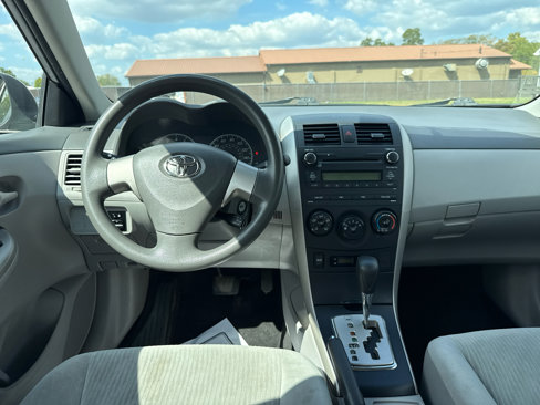 Used 2010 Toyota Corolla image 15