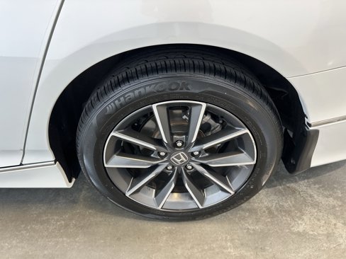 Used 2021 Honda Accord EX-L image 15