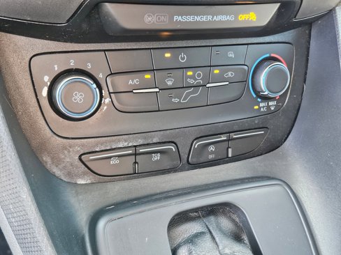 Used 2020 Ford Transit Connect XLT image 25