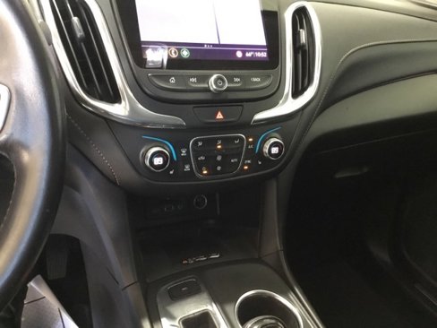 Used 2020 Chevrolet Equinox Premier image 34