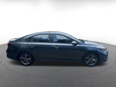 Used 2024 Kia Forte LXS image 16