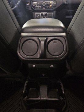 Used 2021 Jeep Gladiator Sport image 27
