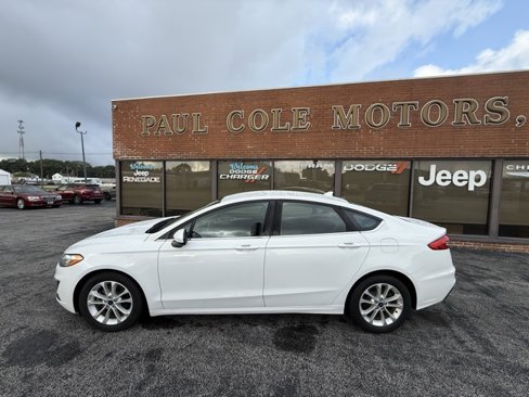 Used 2019 Ford Fusion SE image 8