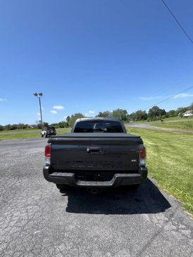 Used 2021 Toyota Tacoma 4x4 Double Cab image 6