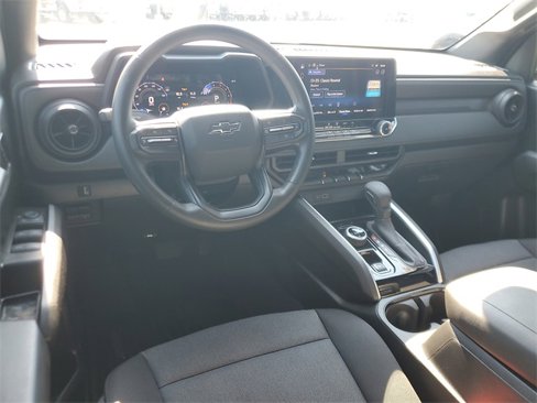 Used 2024 Chevrolet Colorado Trail Boss w/ Technology Package image 11