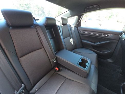 Used 2021 Honda Accord Sport image 13
