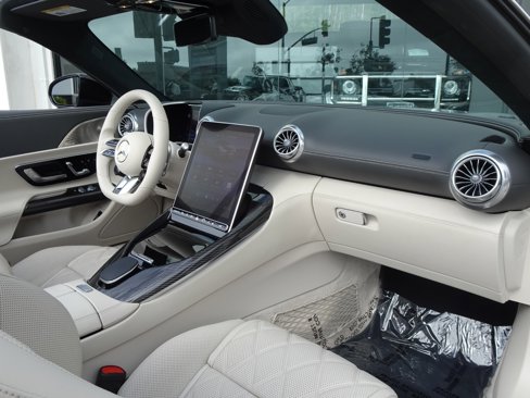 Used 2022 Mercedes-Benz SL 63 AMG 4MATIC image 19