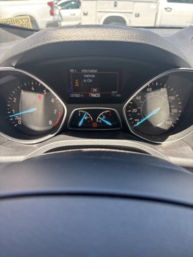 Used 2019 Ford Escape SEL image 11