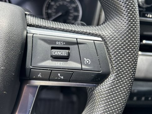 Used 2022 Mitsubishi Outlander ES image 28
