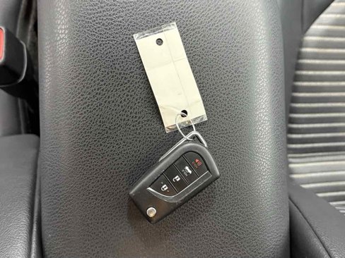 Used 2023 Toyota Camry SE image 27