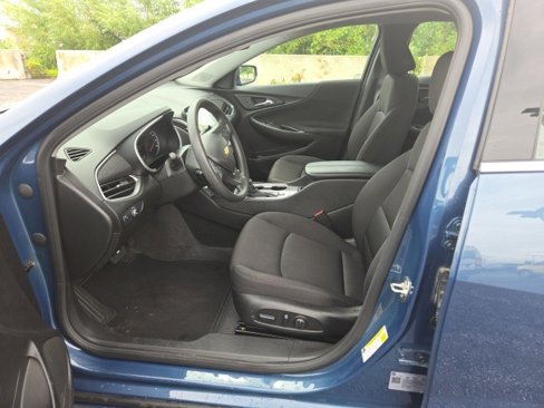 Used 2024 Chevrolet Malibu LT image 24