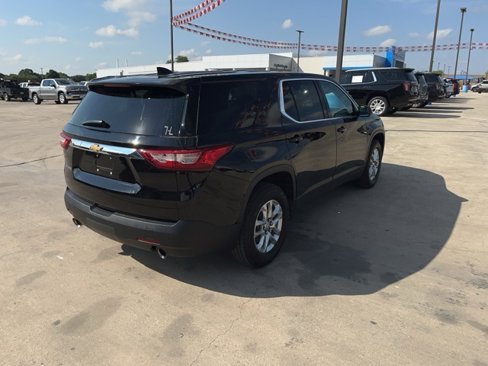 Used 2021 Chevrolet Traverse LS image 7
