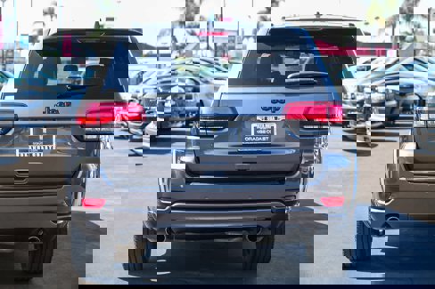 Used 2015 Jeep Grand Cherokee Altitude image 5