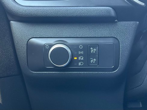 Certified 2022 Ford Escape SE w/ SE Sport Appearance Package image 37