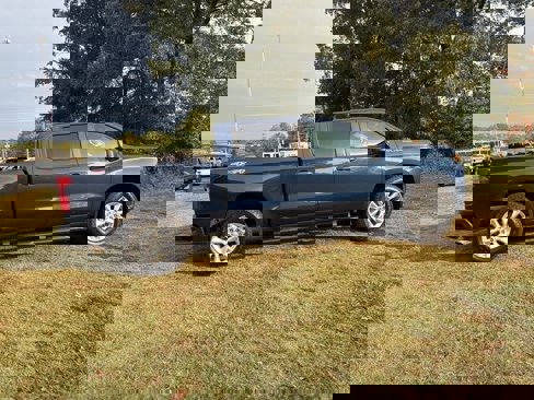 Used 2022 Chevrolet Silverado 1500 Custom image 12