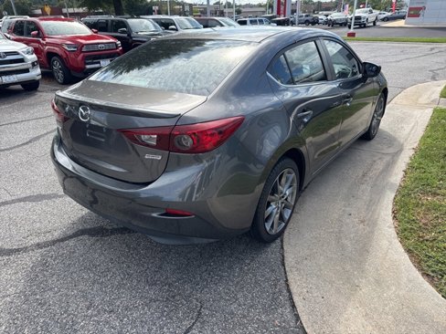 Used 2018 MAZDA MAZDA3 Touring image 7