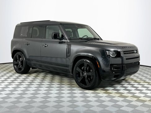 Certified 2023 Land Rover Defender 110 X-Dynamic SE image 3