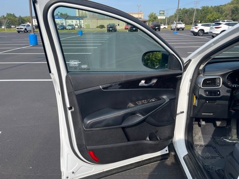 Used 2017 Kia Sorento LX w/ LX Convenience Package image 10
