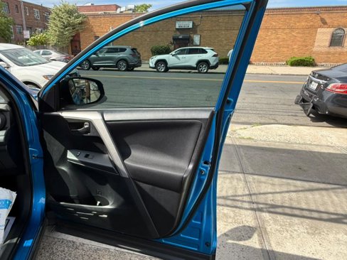 Used 2017 Toyota RAV4 LE w/ All Weather Liner Package image 20