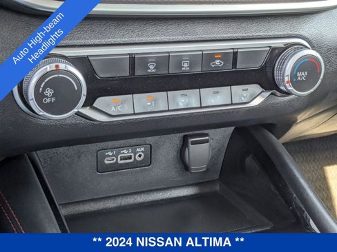Used 2024 Nissan Altima 2.5 SR image 25