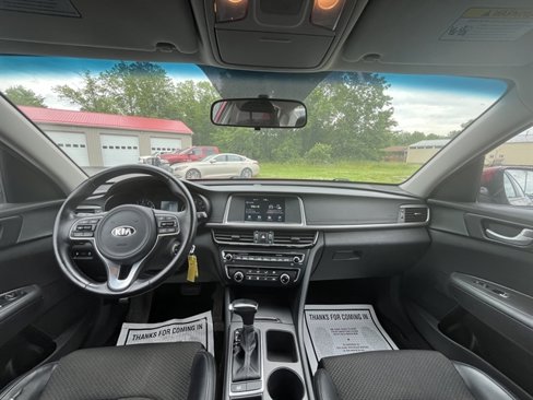 Used 2018 Kia Optima S image 22