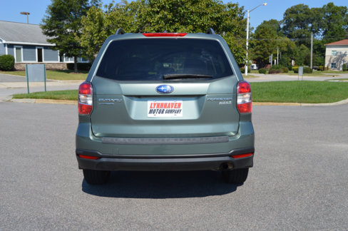 Used 2015 Subaru Forester 2.5i Premium w/ All-Weather Package image 16