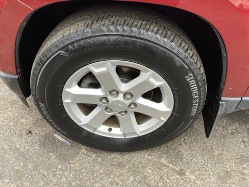 Used 2008 Saturn Outlook XE w/ Advanced Audio Package image 12