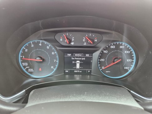 Used 2018 Chevrolet Equinox LT image 3