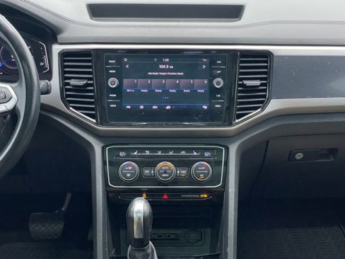 Used 2020 Volkswagen Atlas Cross Sport SEL w/ Cross Sport MDO Package image 4