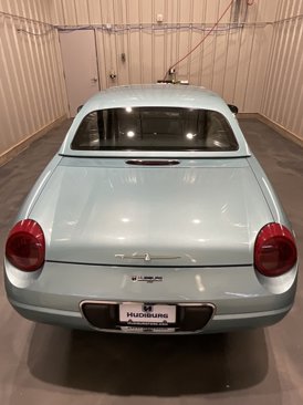 Used 2002 Ford Thunderbird image 18