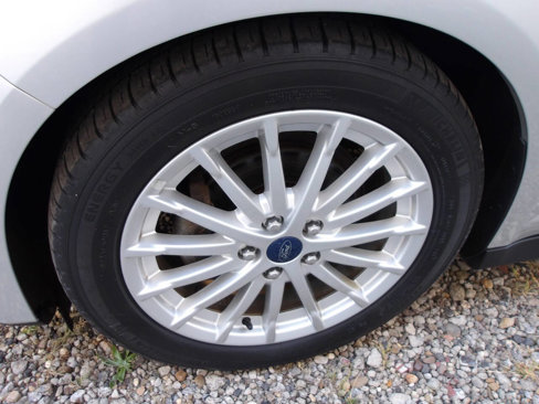 Used 2014 Ford C-MAX SE image 28
