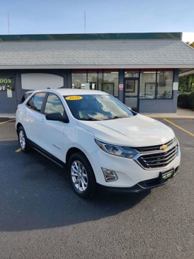 Used 2020 Chevrolet Equinox LS image 1