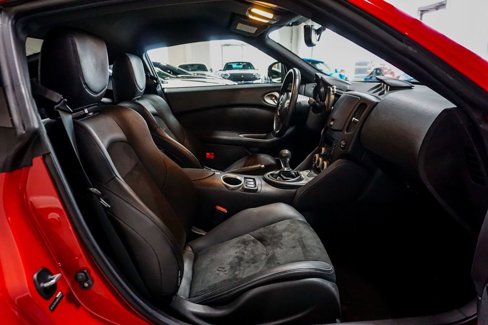 Used 2010 Nissan 370Z Touring image 59