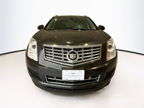 Used 2014 Cadillac SRX Luxury image 2