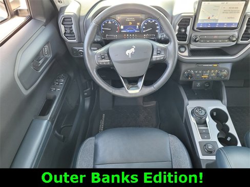 Used 2022 Ford Bronco Sport Outer Banks w/ Tech Package image 12