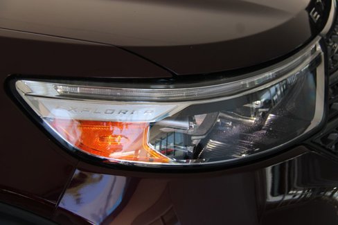 Used 2022 Ford Explorer XLT w/ Equipment Group 202A image 15