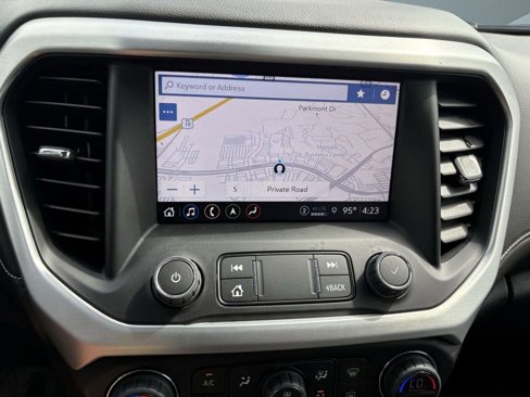 Used 2022 GMC Acadia SLT image 27