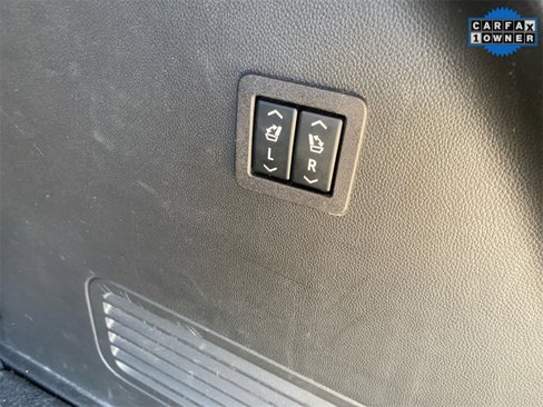 Used 2021 Buick Enclave Premium w/ Sun and Sites Package image 36