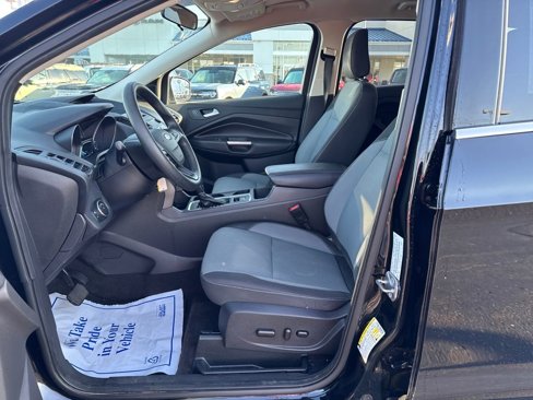 Used 2018 Ford Escape SE image 9