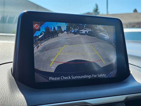 Used 2018 MAZDA MAZDA3 Touring image 26