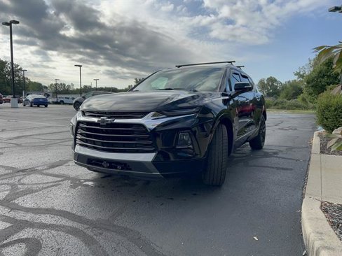 Used 2020 Chevrolet Blazer Premier w/ Driver Confidence II Package image 3