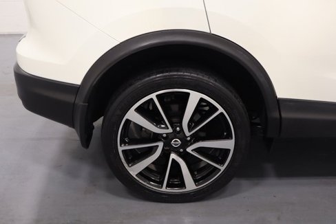 Used 2018 Nissan Rogue Sport SL w/ SL Premium Package image 26