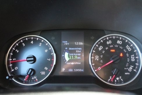 Certified 2021 Toyota RAV4 LE image 31