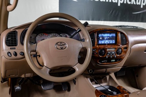 Used 2004 Toyota Sequoia SR5 image 15