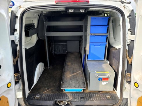 Used 2015 Ford Transit Connect XLT image 13