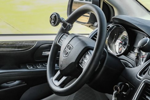 Used 2019 Dodge Grand Caravan SE image 18